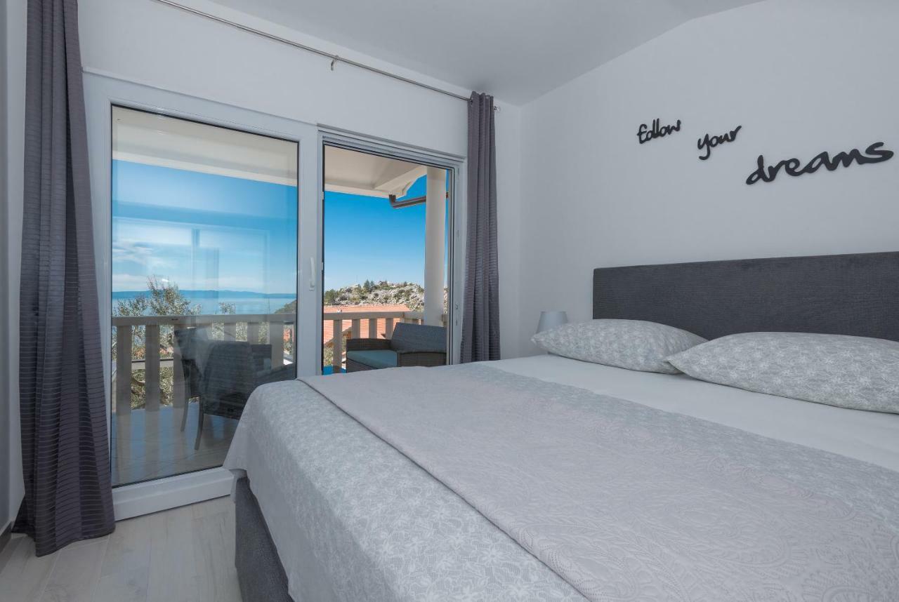 Vila Branka Makarska Luaran gambar