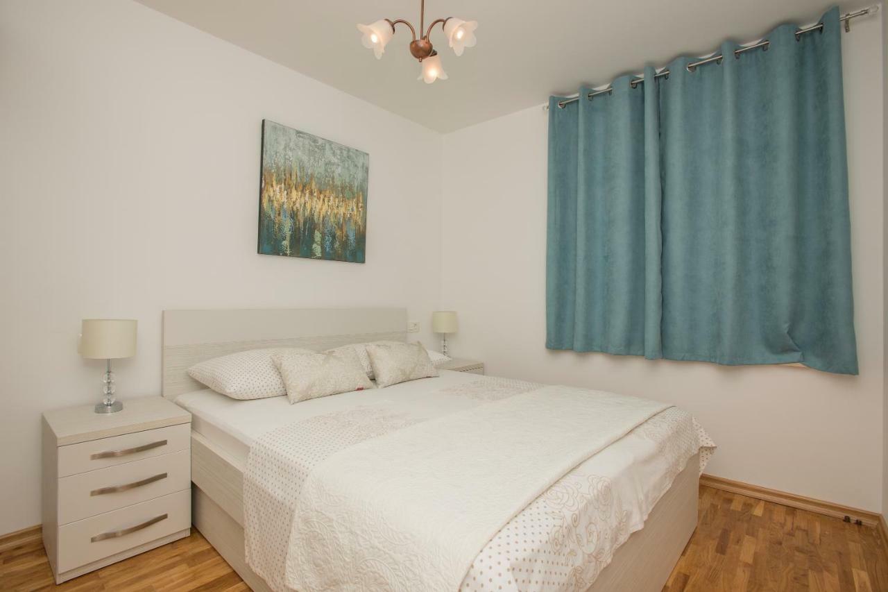 Vila Branka Makarska Luaran gambar